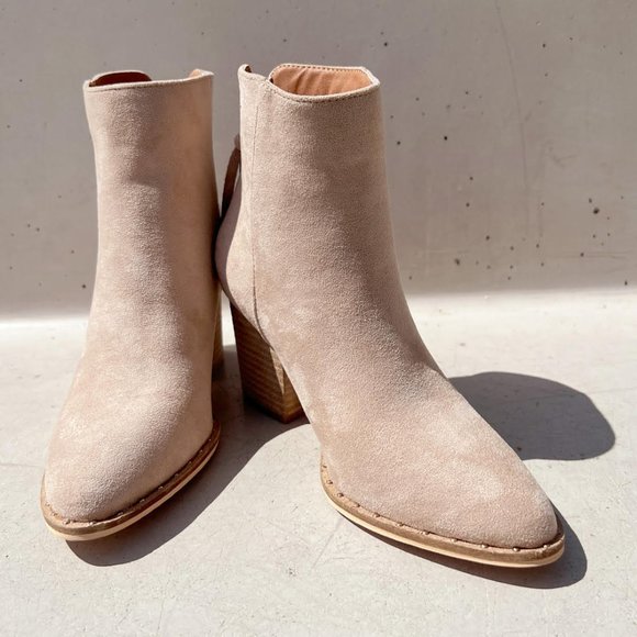 NEW Taupe Faux Suede Pointed Toe Rivet Mini Studded Block Heel Ankle Bootie Boot - Picture 2 of 16